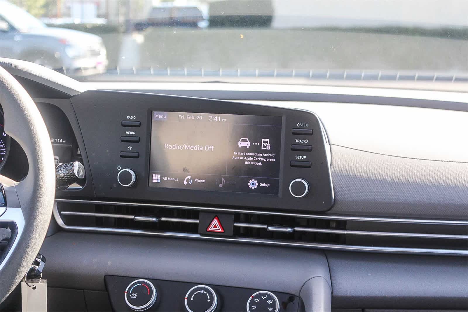 Thumbnail: 2023 Hyundai Elantra - 18