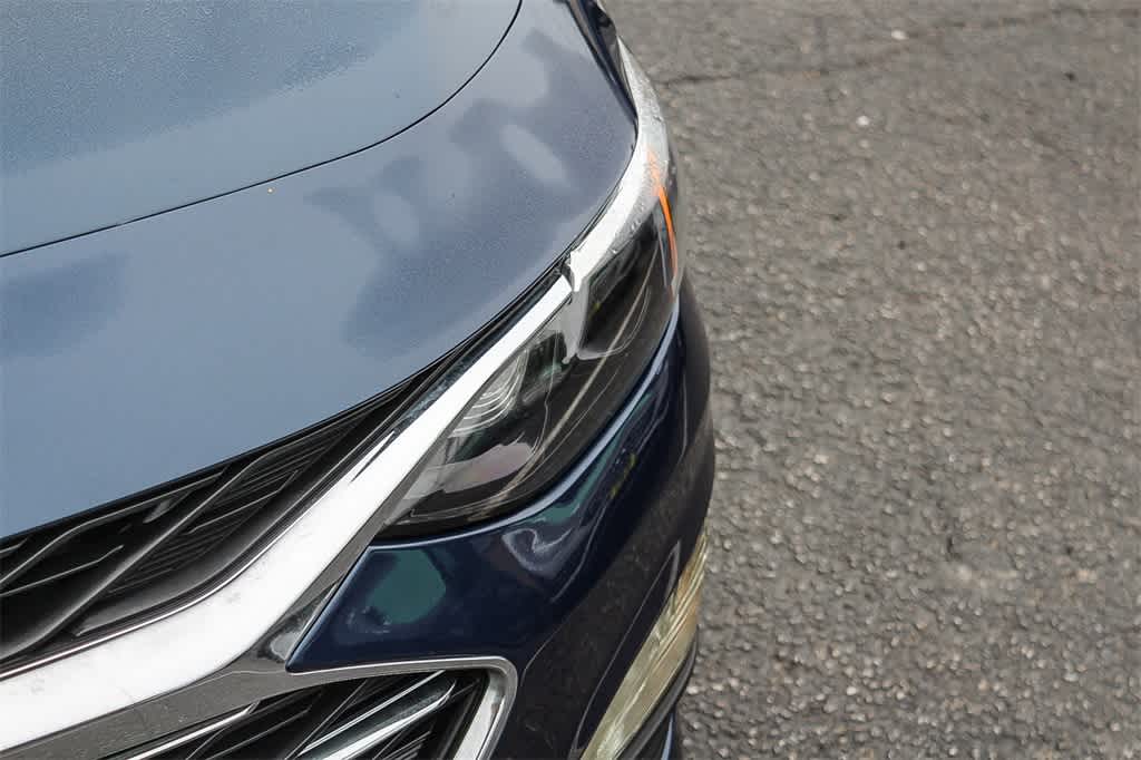 Thumbnail: 2019 Chevrolet Malibu - 10