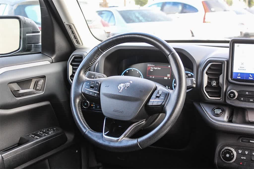 Thumbnail: 2022 Ford Bronco Sport - 15