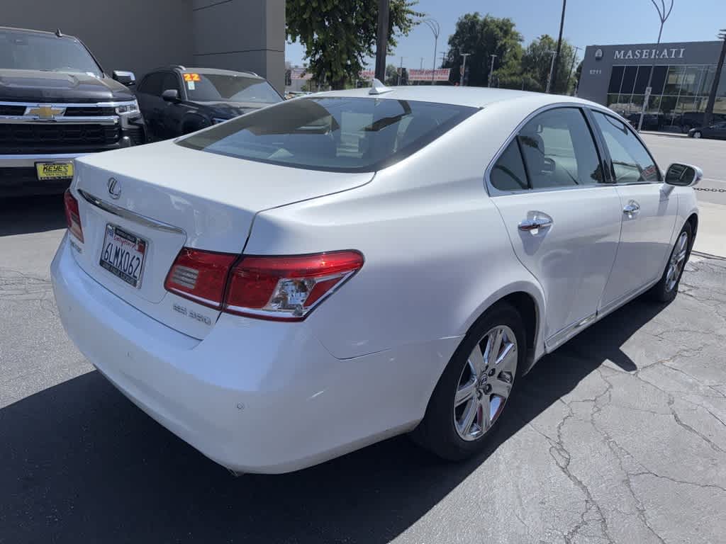 Thumbnail: 2010 Lexus ES - 14