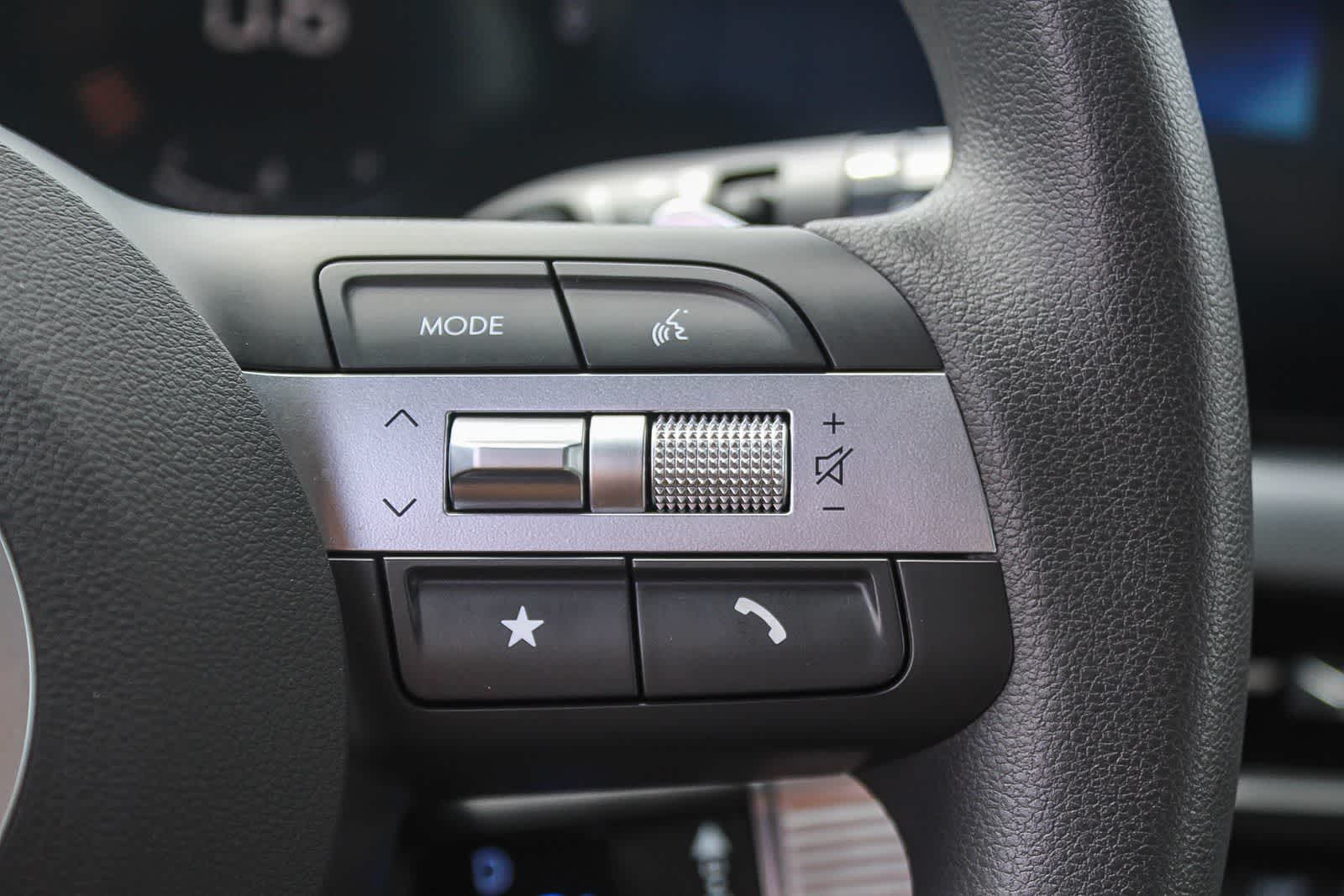 Thumbnail: 2025 Hyundai Sonata - 32