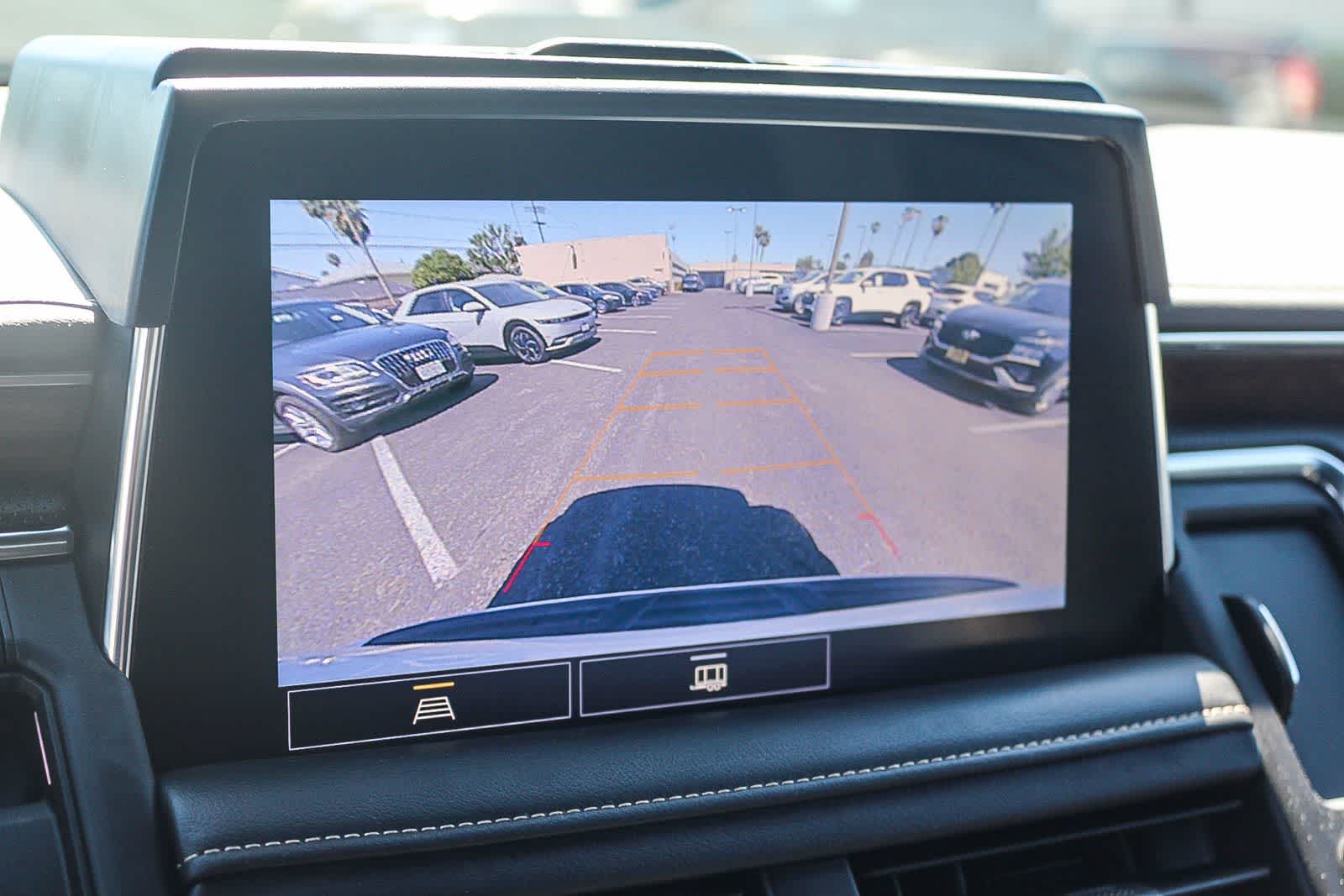 Thumbnail: 2021 Chevrolet Tahoe - 34