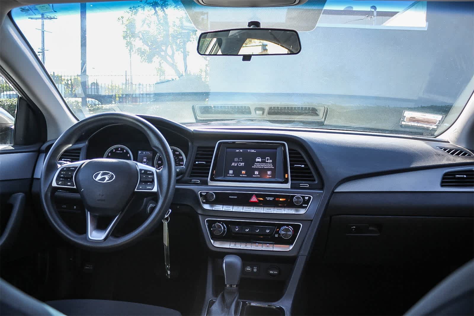 Thumbnail: 2019 Hyundai Sonata - 11