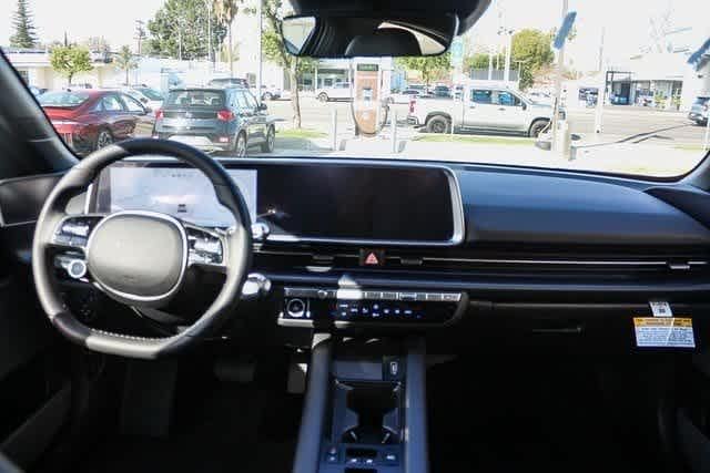 Thumbnail: 2025 Hyundai Ioniq 6 - 17