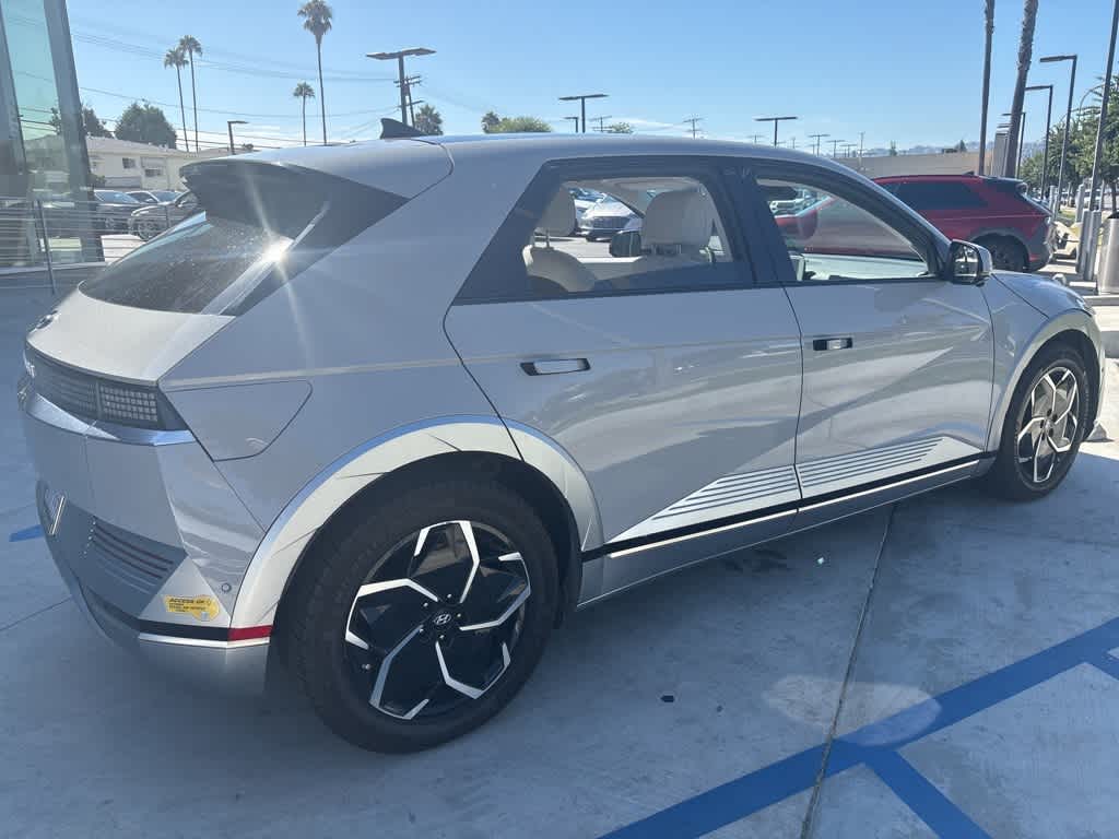 Thumbnail: 2022 Hyundai Ioniq 5 - 6