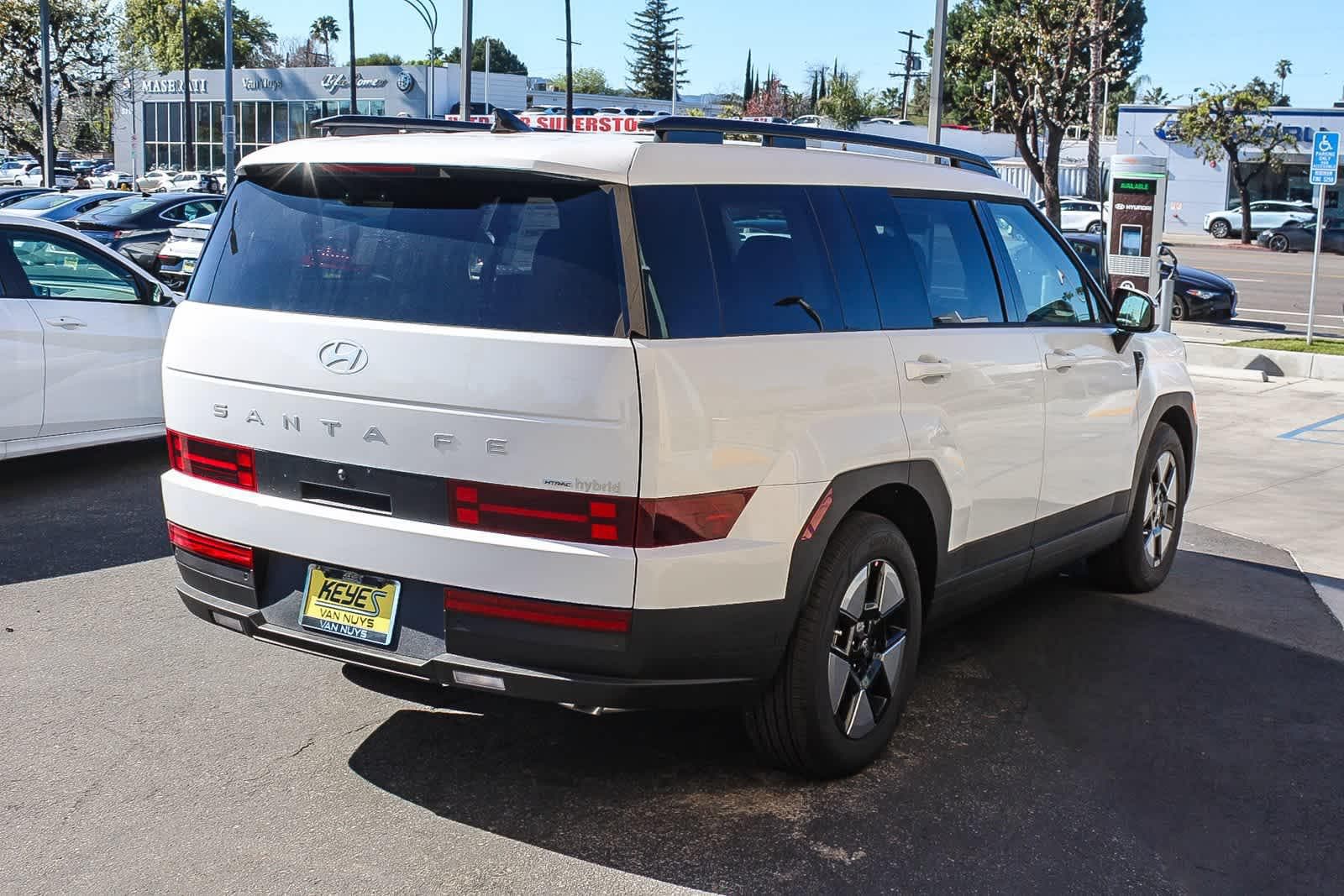 Thumbnail: 2026 Hyundai Santa Fe - 4