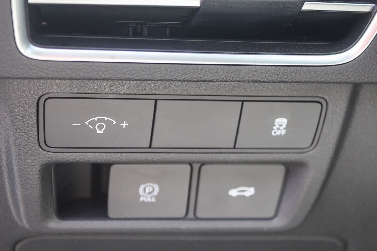 Thumbnail: 2025 Hyundai Sonata - 28