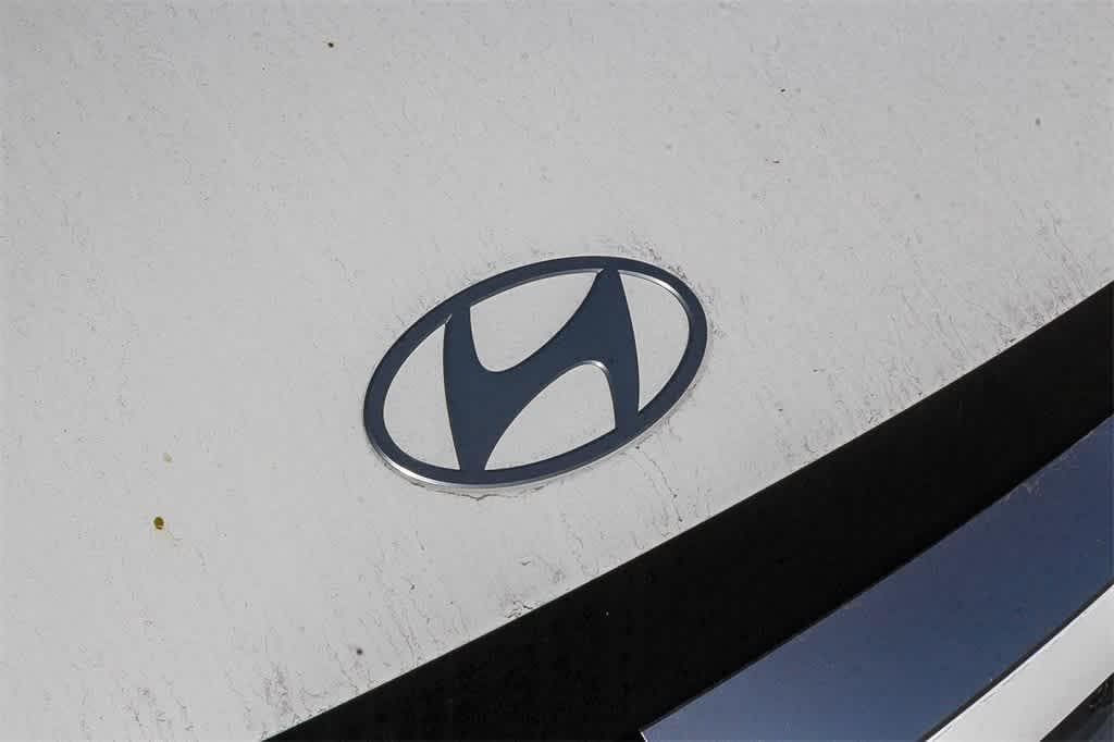 Thumbnail: 2026 Hyundai Ioniq 5 - 13