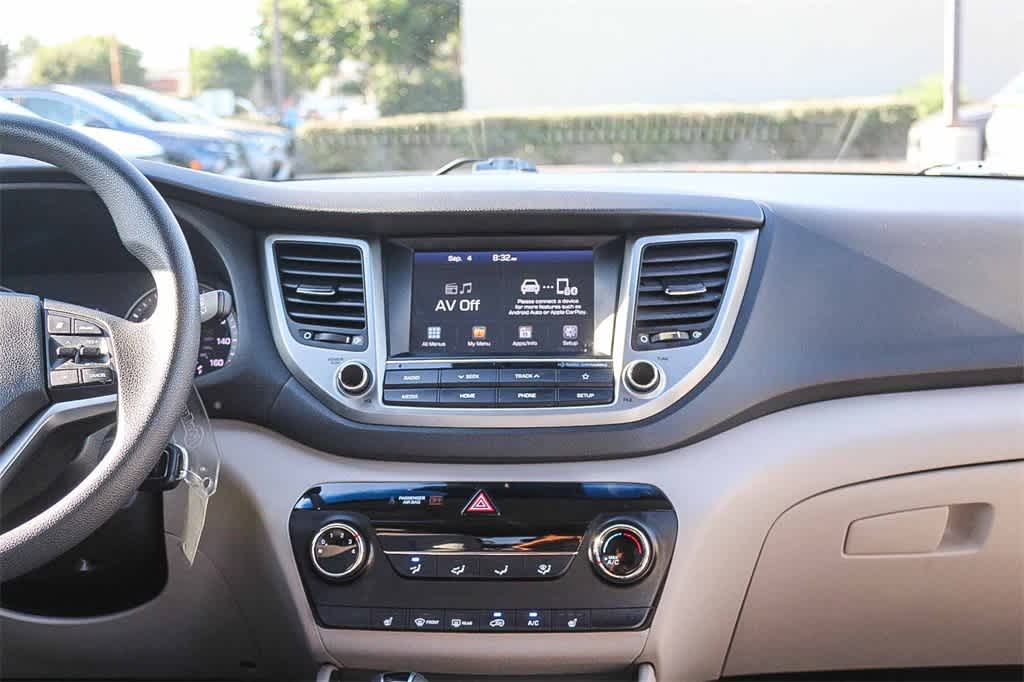 Thumbnail: 2018 Hyundai Tucson - 13