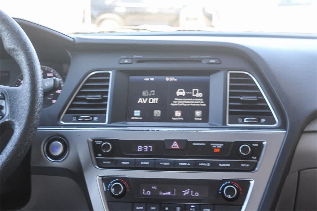 Thumbnail: 2017 Hyundai Sonata - 14