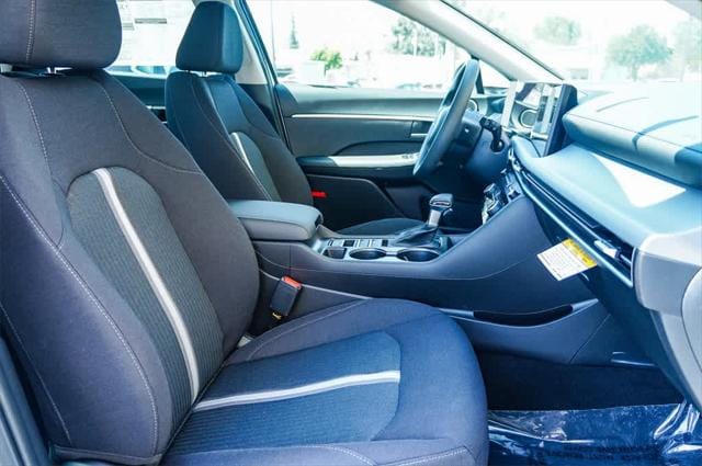 2025 Hyundai Sonata SE 19