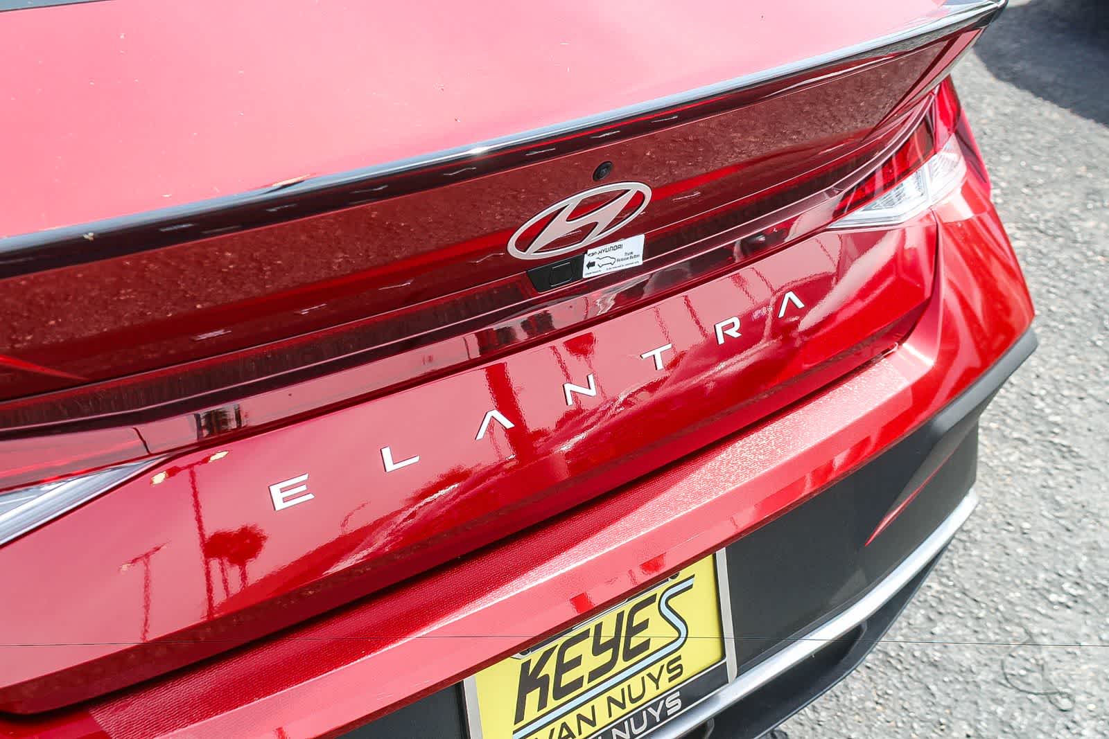 Thumbnail: 2025 Hyundai Elantra - 34