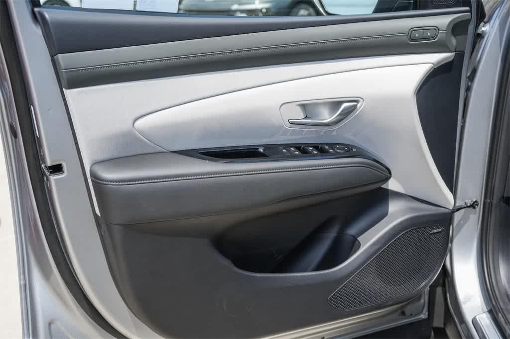 Thumbnail: 2025 Hyundai Tucson - 32