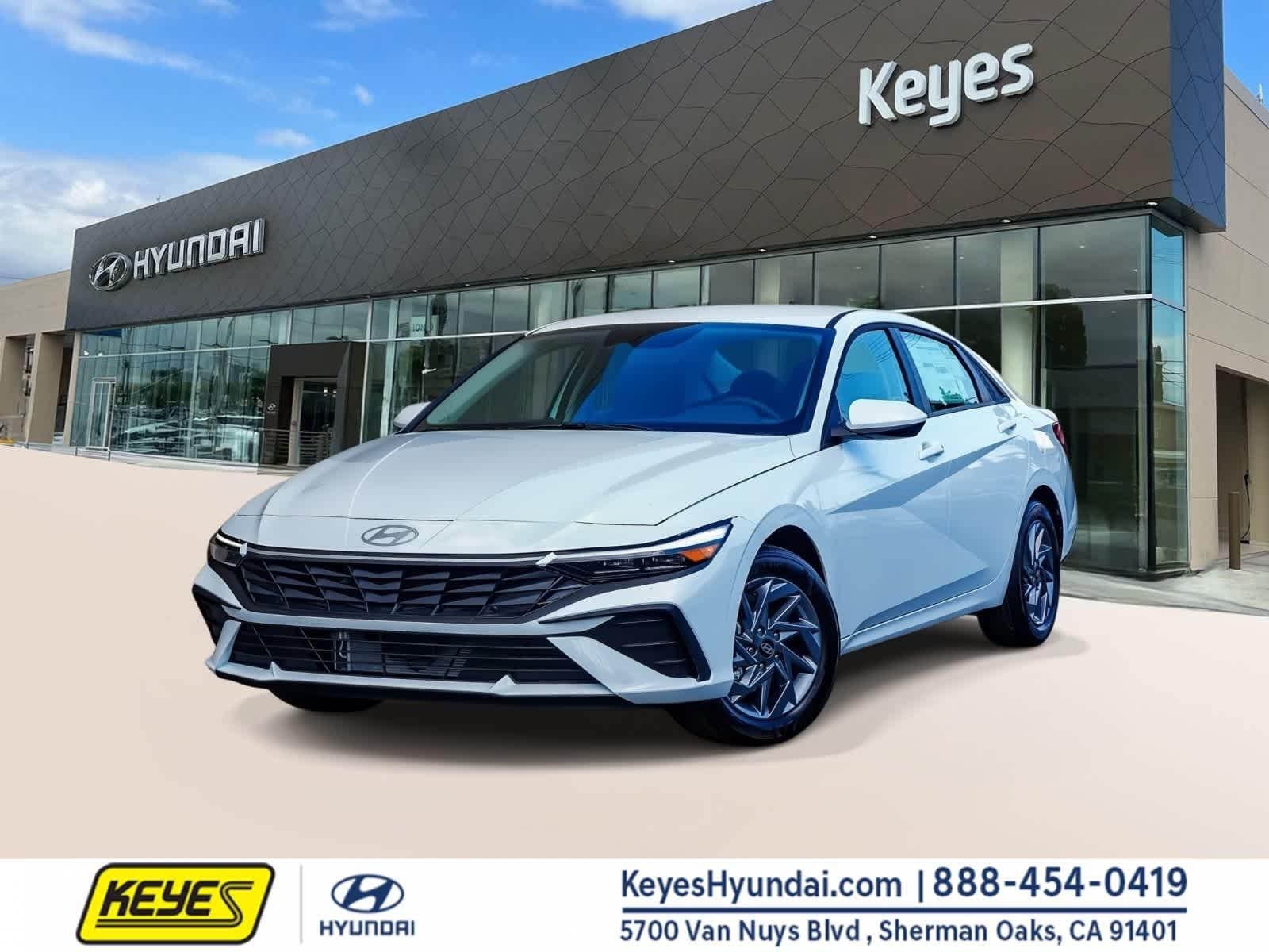 Thumbnail: 2025 Hyundai Elantra - 1