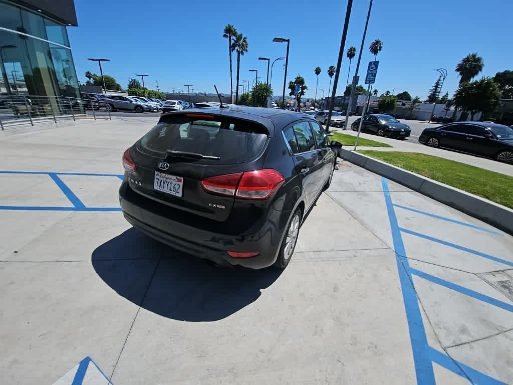 Thumbnail: 2015 Kia Forte - 6