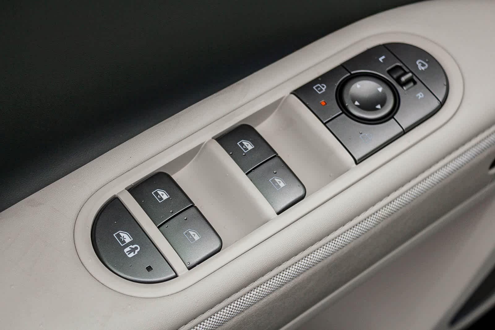 Thumbnail: 2026 Hyundai Ioniq 5 - 27