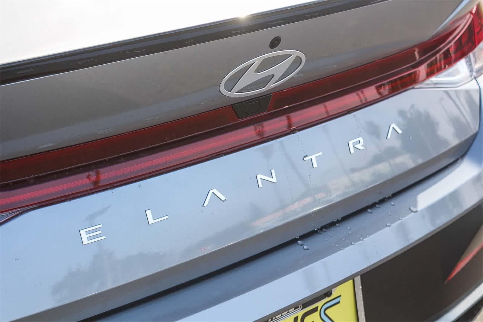 Thumbnail: 2026 Hyundai Elantra - 14
