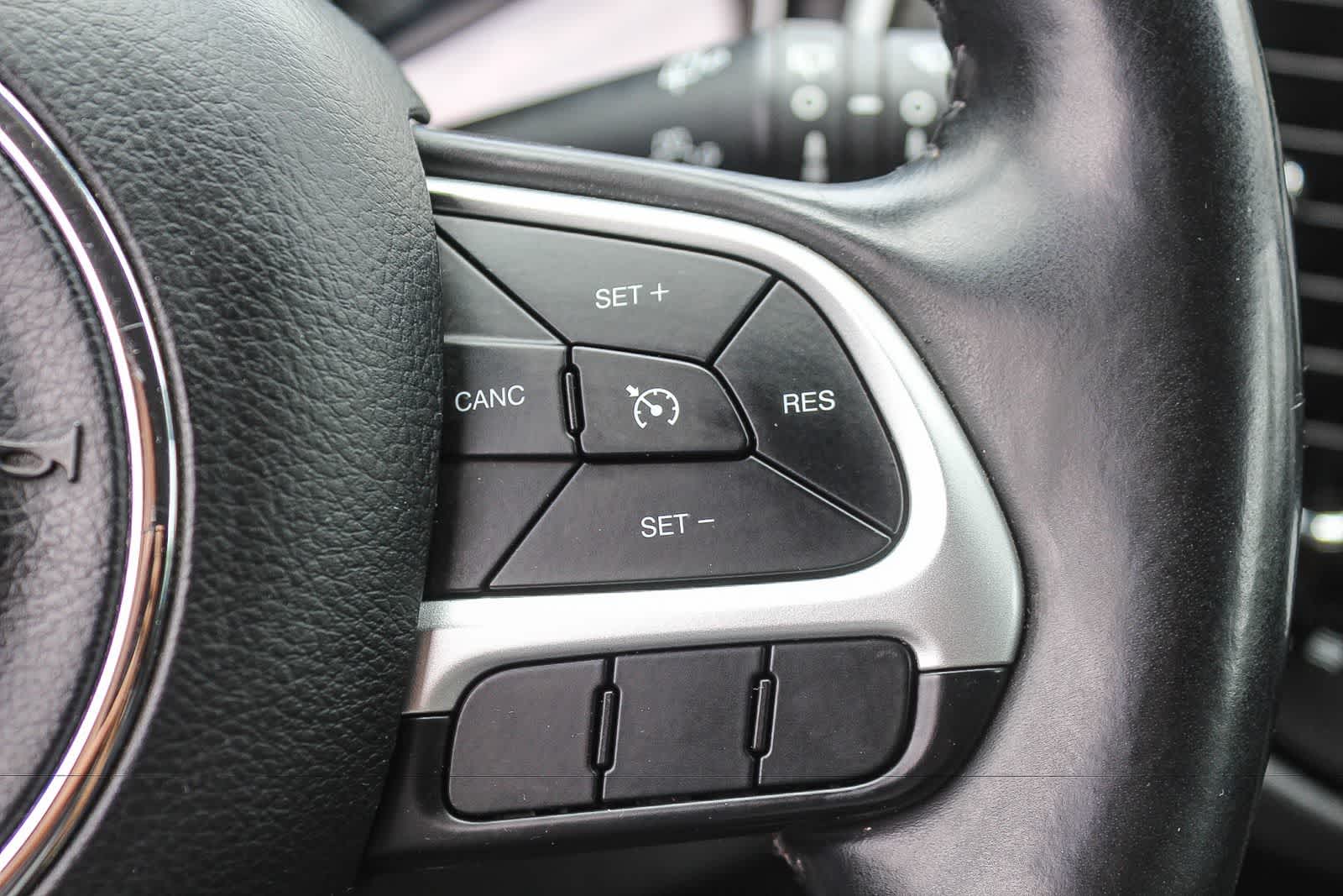 Thumbnail: 2019 Jeep Compass - 31