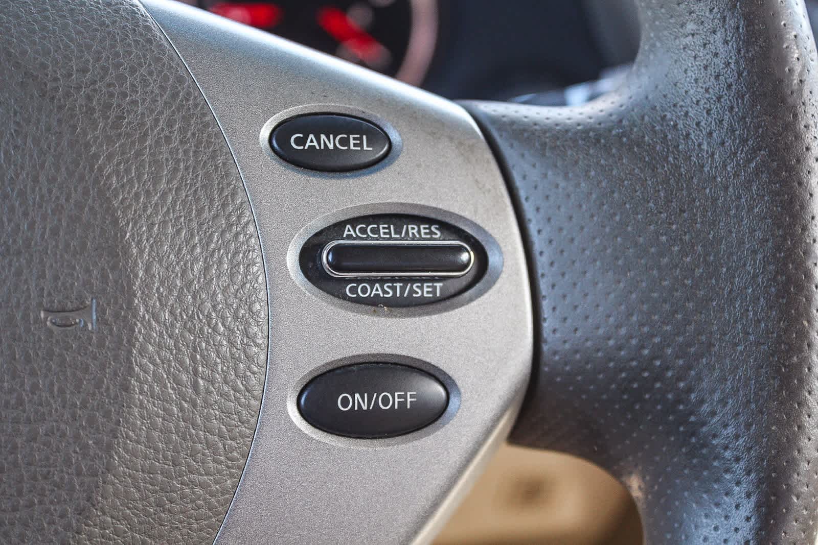 Thumbnail: 2012 Nissan Altima - 33