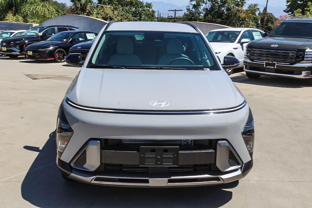 New 2026 Hyundai Kona SEL Premium FWD SUV