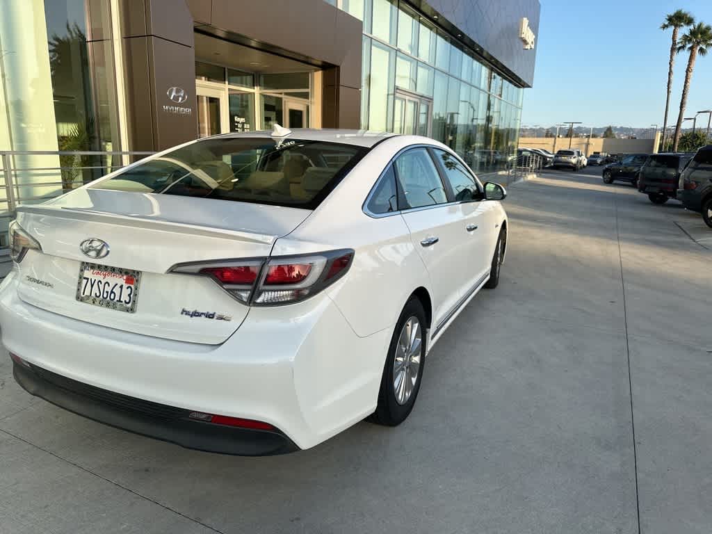 Thumbnail: 2017 Hyundai Sonata - 12