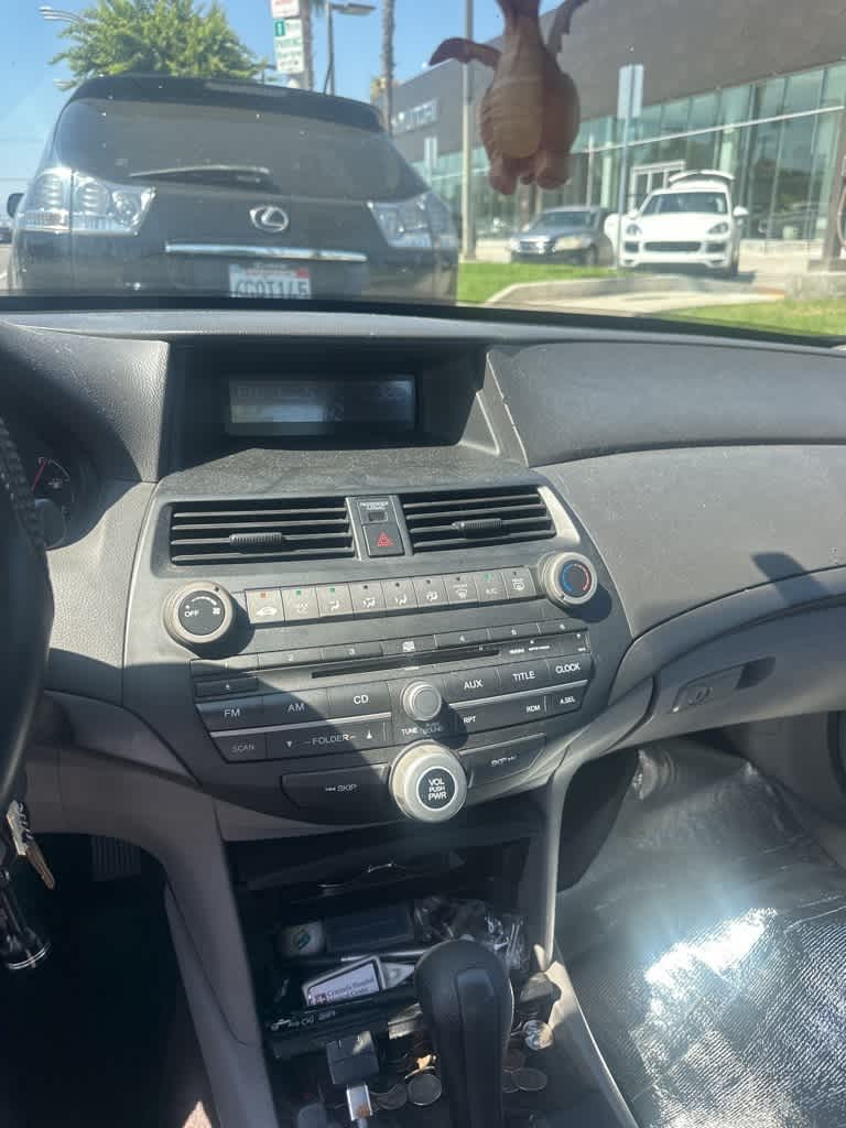 Thumbnail: 2010 Honda Accord - 18