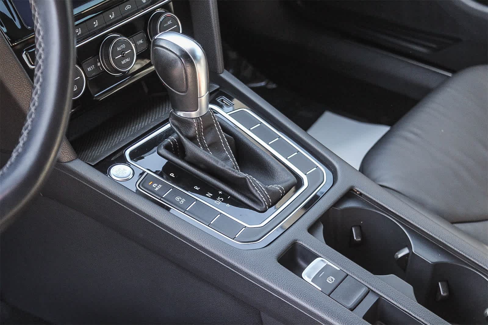 Thumbnail: 2019 Volkswagen Arteon - 24