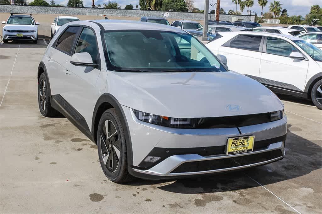 Thumbnail: 2026 Hyundai Ioniq 5 - 3