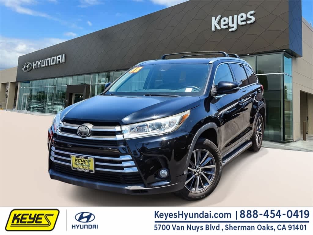 2018 Toyota Highlander XLE -
                  Van Nuys, CA