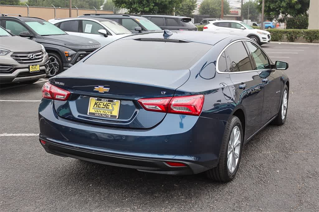 Thumbnail: 2019 Chevrolet Malibu - 4