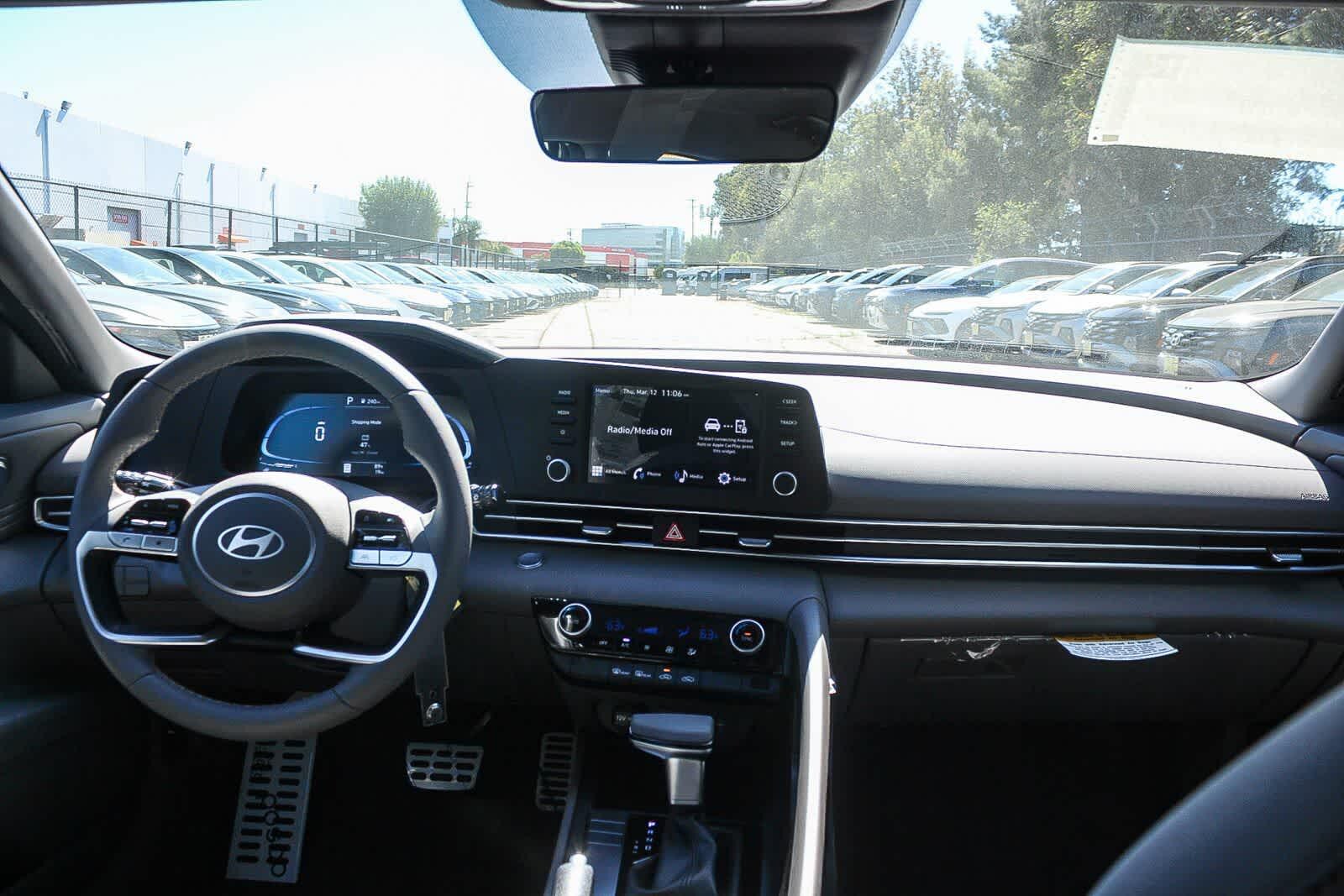 Thumbnail: 2026 Hyundai Elantra - 17