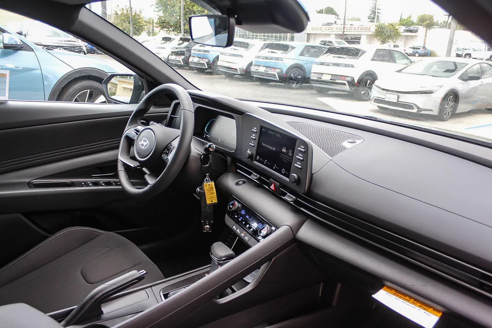 Thumbnail: 2026 Hyundai Elantra - 23