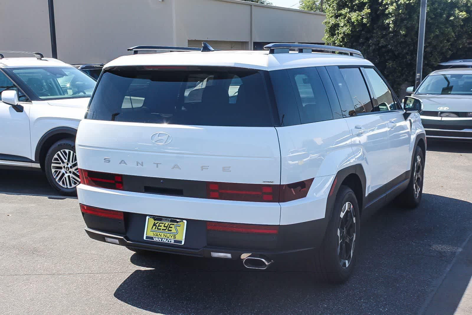 Thumbnail: 2026 Hyundai Santa Fe - 4