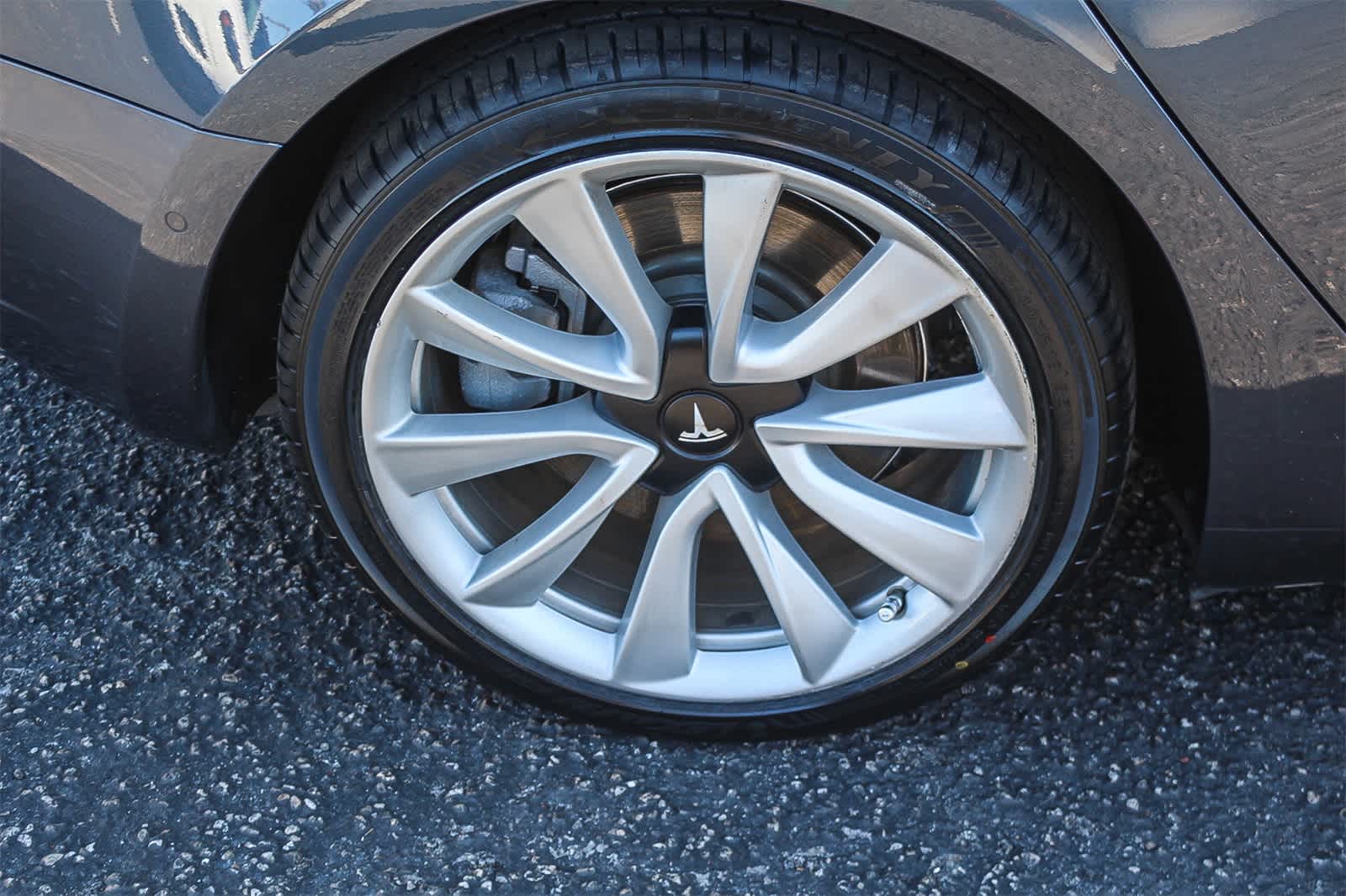 Thumbnail: 2020 Tesla Model 3 - 12