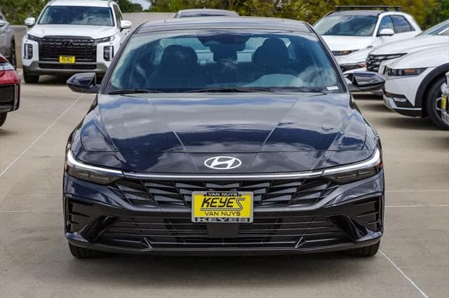 Thumbnail: 2025 Hyundai Elantra - 2