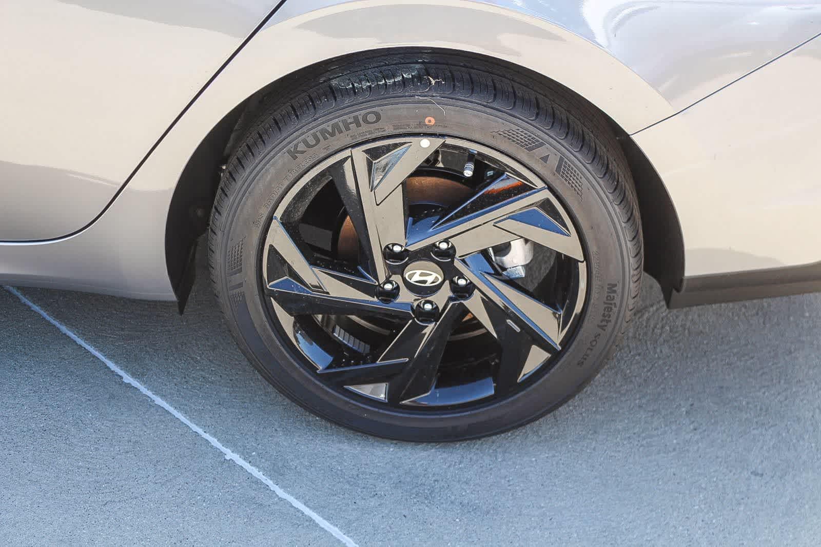 Thumbnail: 2026 Hyundai Elantra - 9