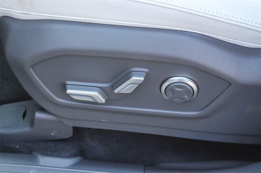 Thumbnail: 2026 Hyundai Santa Fe - 24