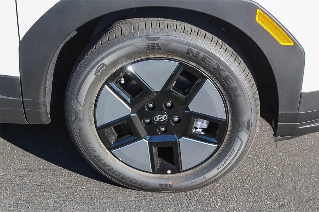 Thumbnail: 2026 Hyundai Santa Fe - 9