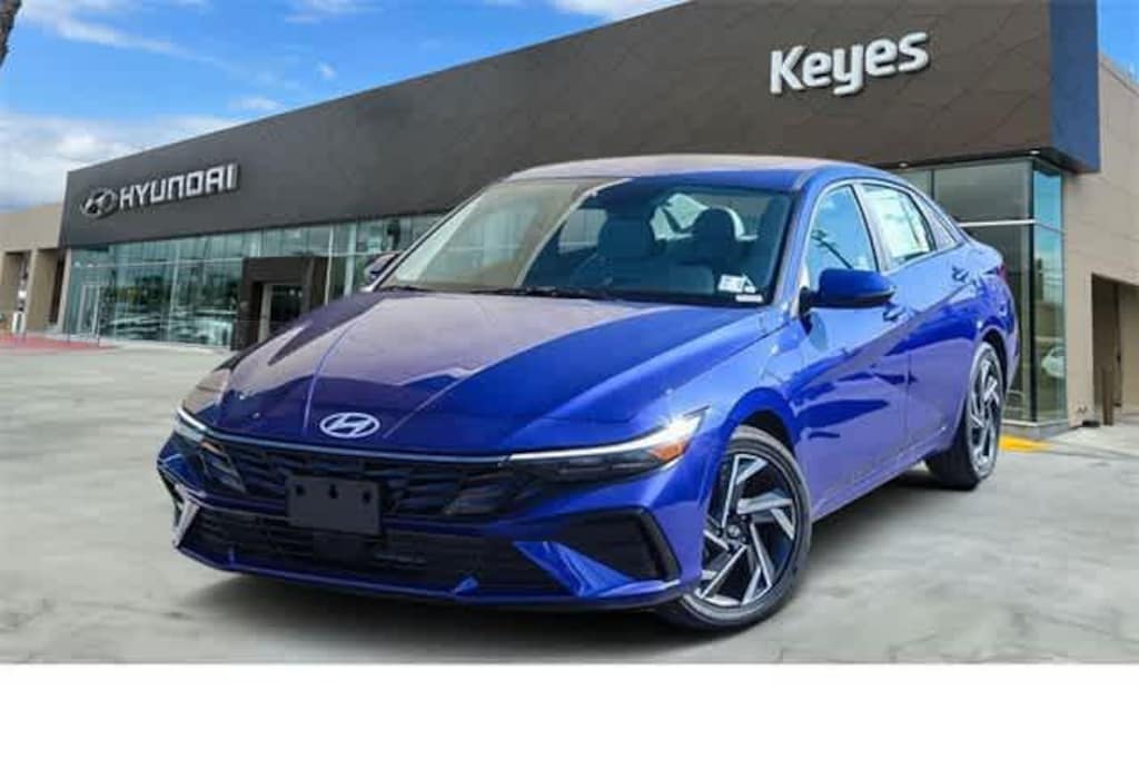 New 2025 Hyundai Elantra Limited Sedan