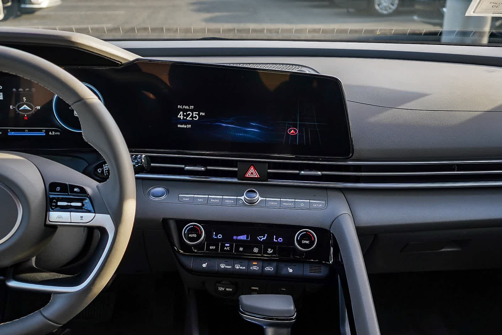 Thumbnail: 2025 Hyundai Elantra - 16