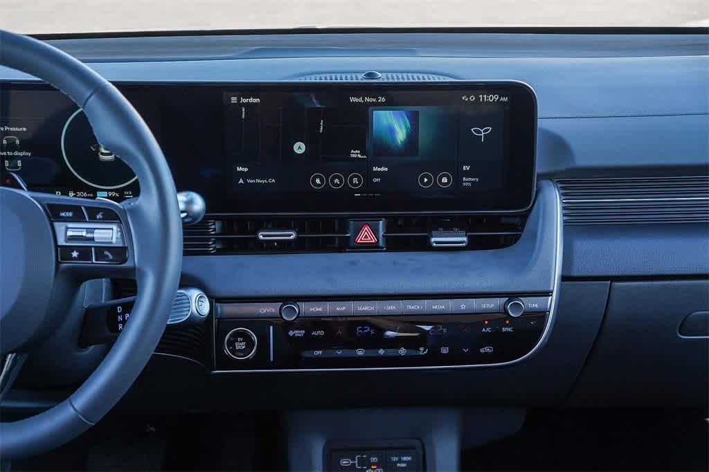 Thumbnail: 2025 Hyundai Ioniq 5 - 16