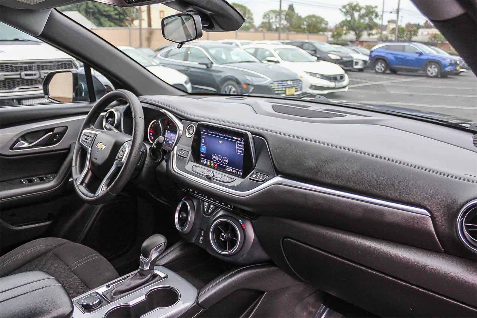 Thumbnail: 2022 Chevrolet Blazer - 21