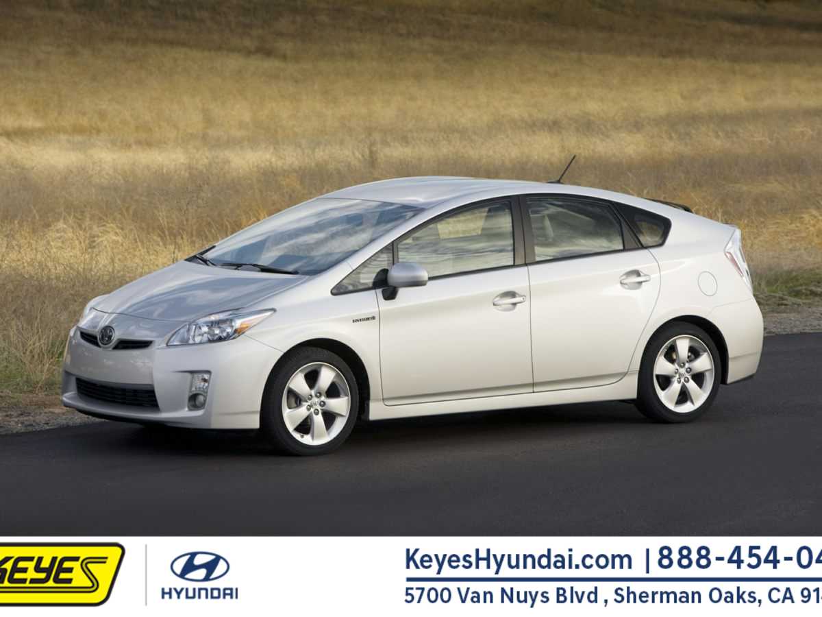 2011 Toyota Prius Three -
                Van Nuys, CA