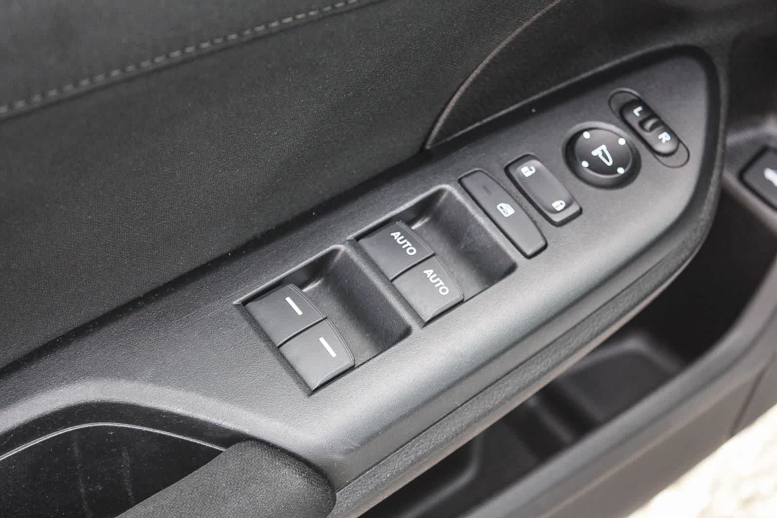 Thumbnail: 2017 Honda Civic - 27