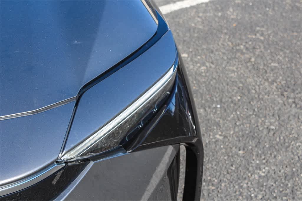 Thumbnail: 2023 Toyota bZ4X - 16