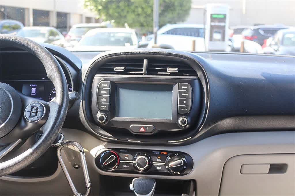 Thumbnail: 2020 Kia Soul - 13