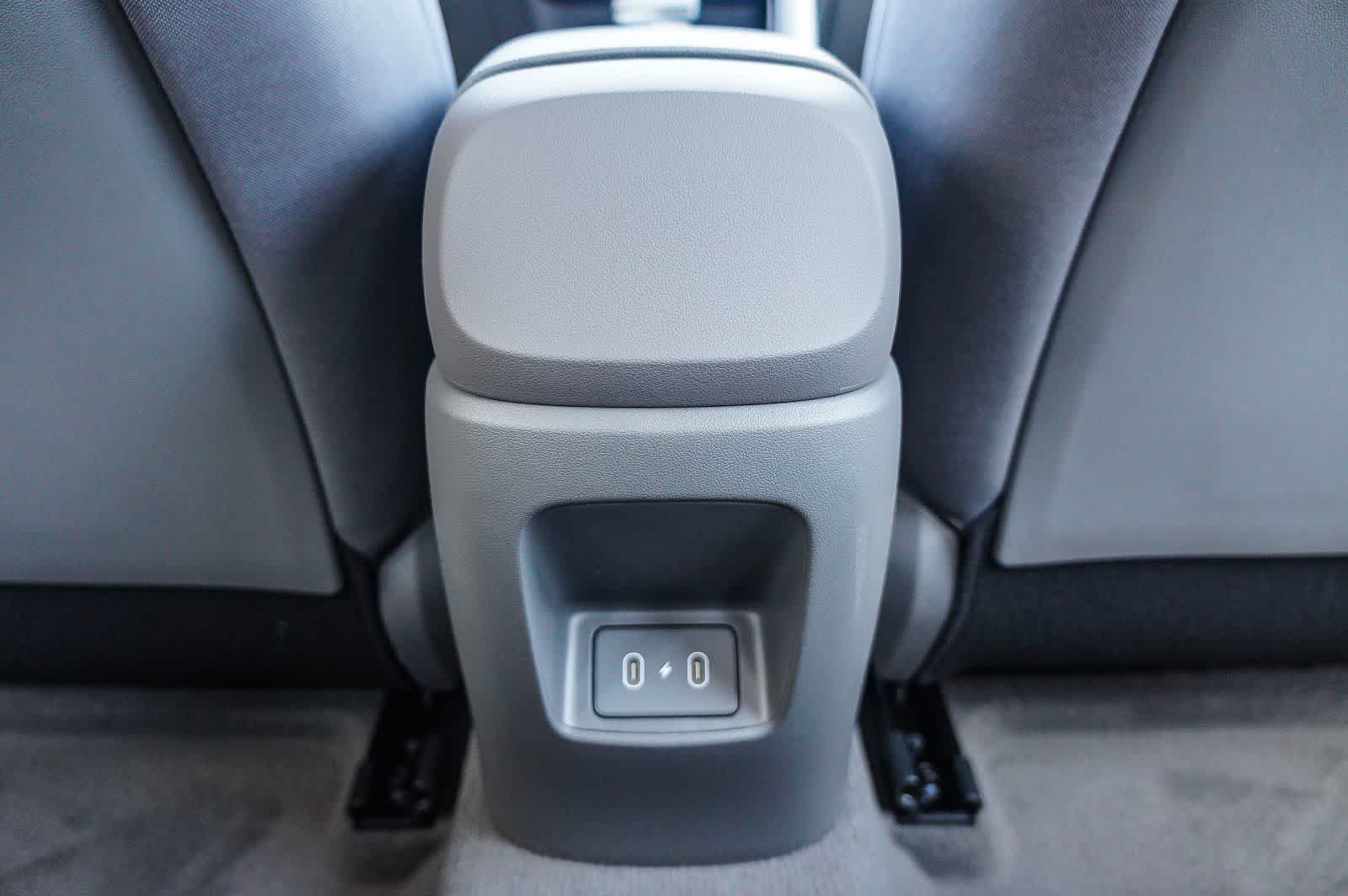 Thumbnail: 2025 Hyundai Elantra - 14