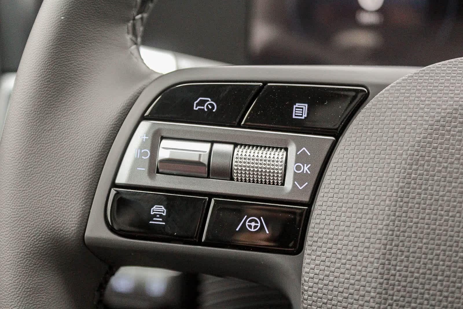 Thumbnail: 2026 Hyundai Ioniq 5 - 32