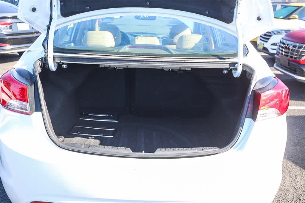 Thumbnail: 2013 Hyundai Elantra - 25