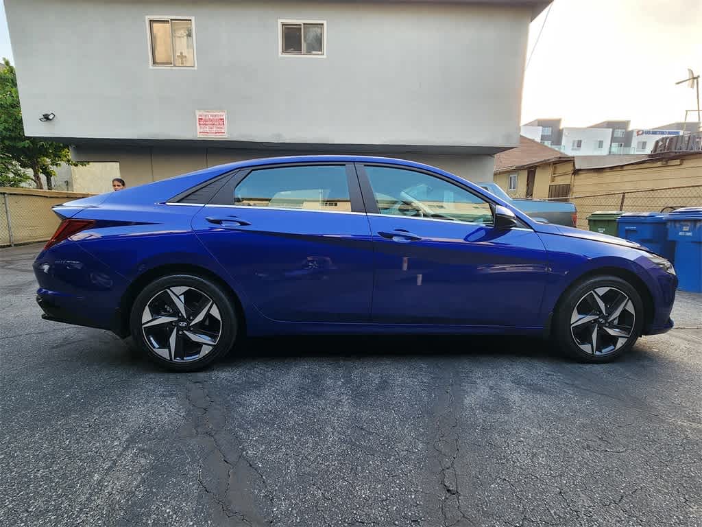 Thumbnail: 2023 Hyundai Elantra - 34